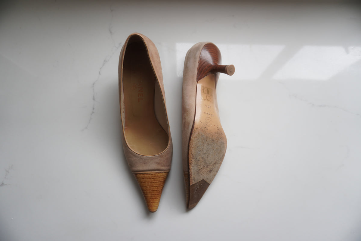 Chanel Suede & Lizard-Embossed Toe-Cap Pumps