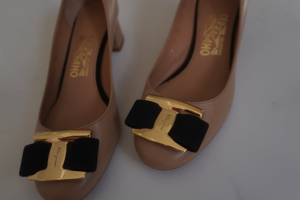 Salvatore Ferragamo Vara Leather Bow Pumps